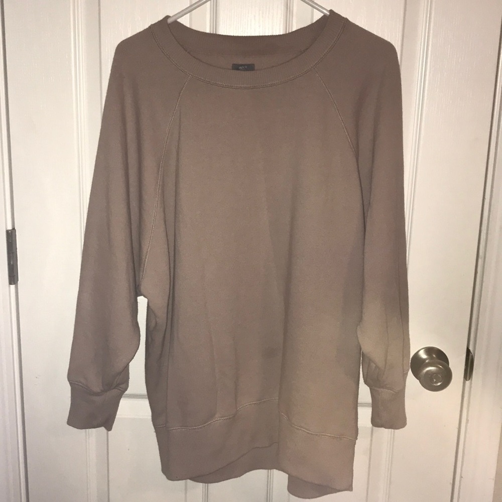 mauve colored oversized sweater